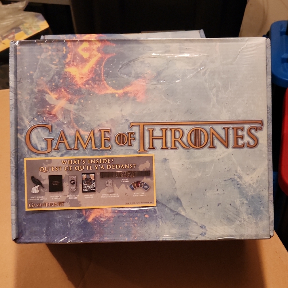 Game of Thrones Fun Box - Brand New SEALED - 7 ITEMS